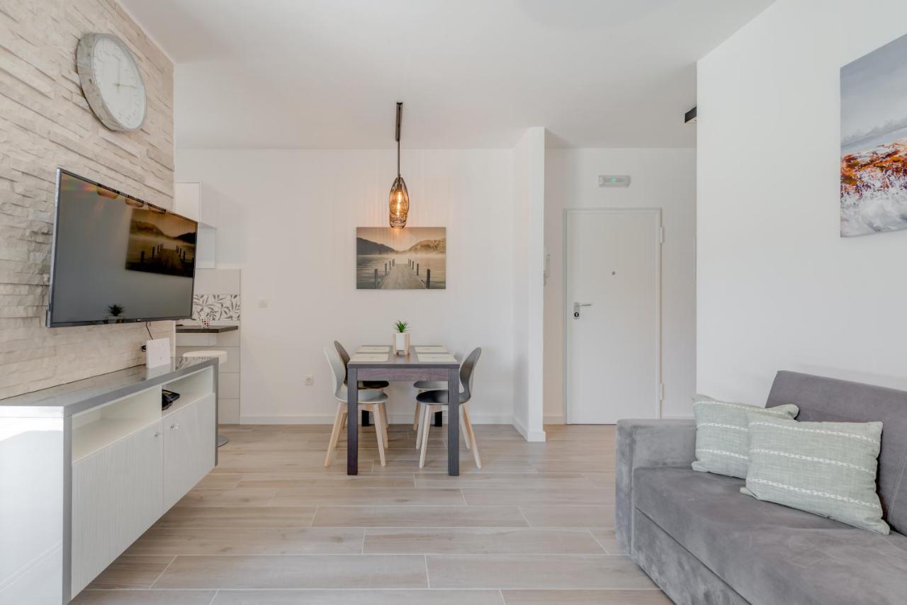 דירות New, Private Heated Swimming Pool, Free Parking, Trogir Centar מראה חיצוני תמונה